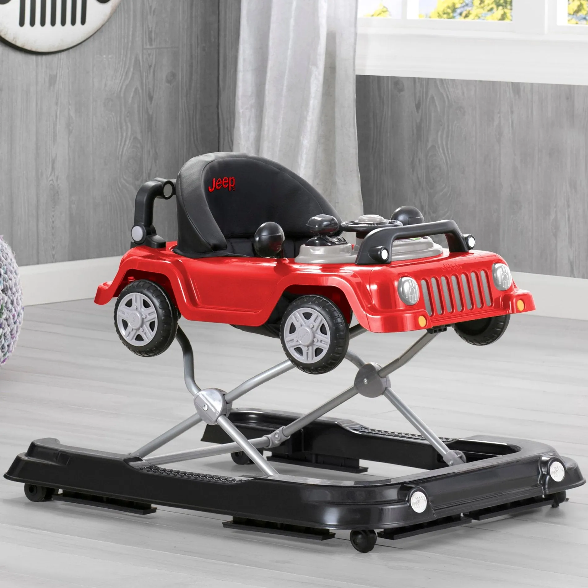 Jeep® Classic Wrangler 3-in-1 Grow With Me Walker