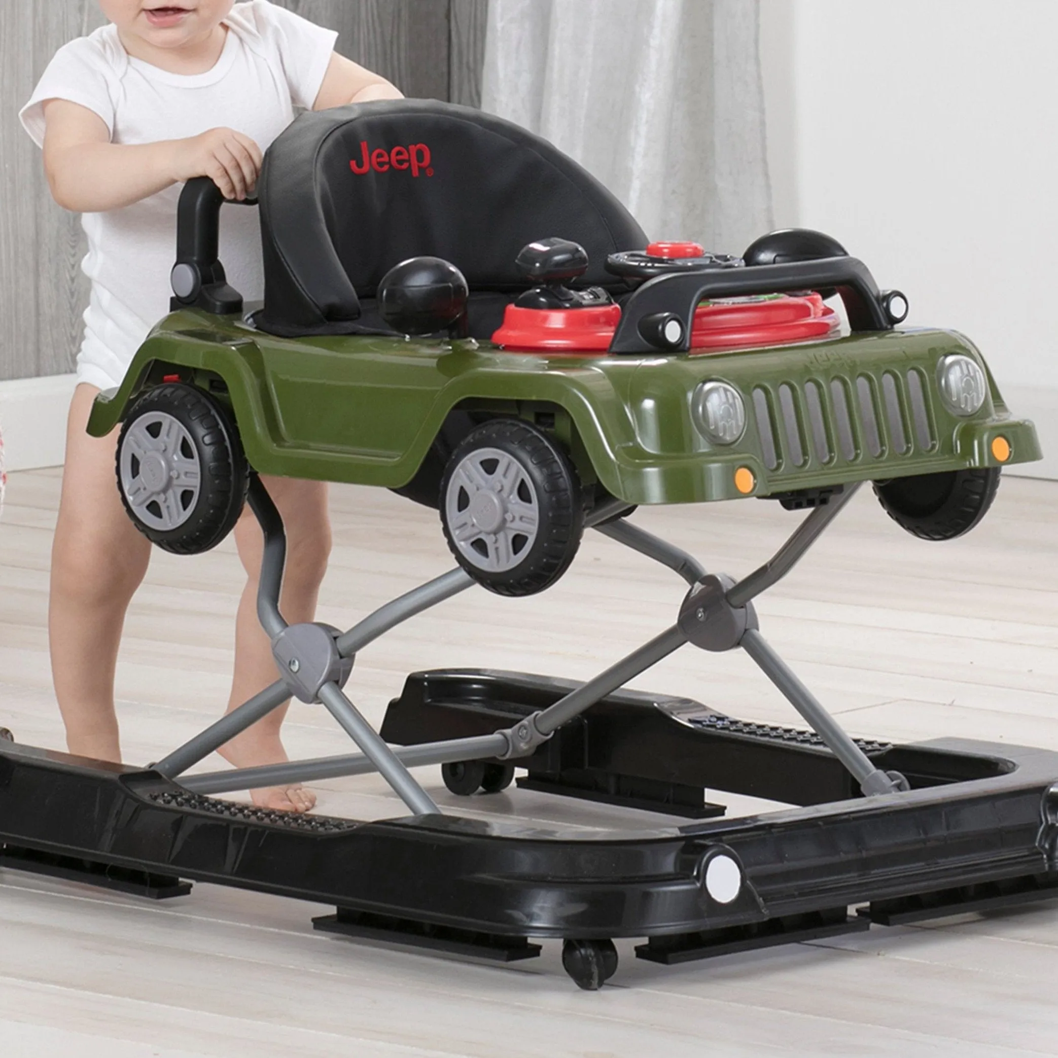 Jeep® Classic Wrangler 3-in-1 Grow With Me Walker