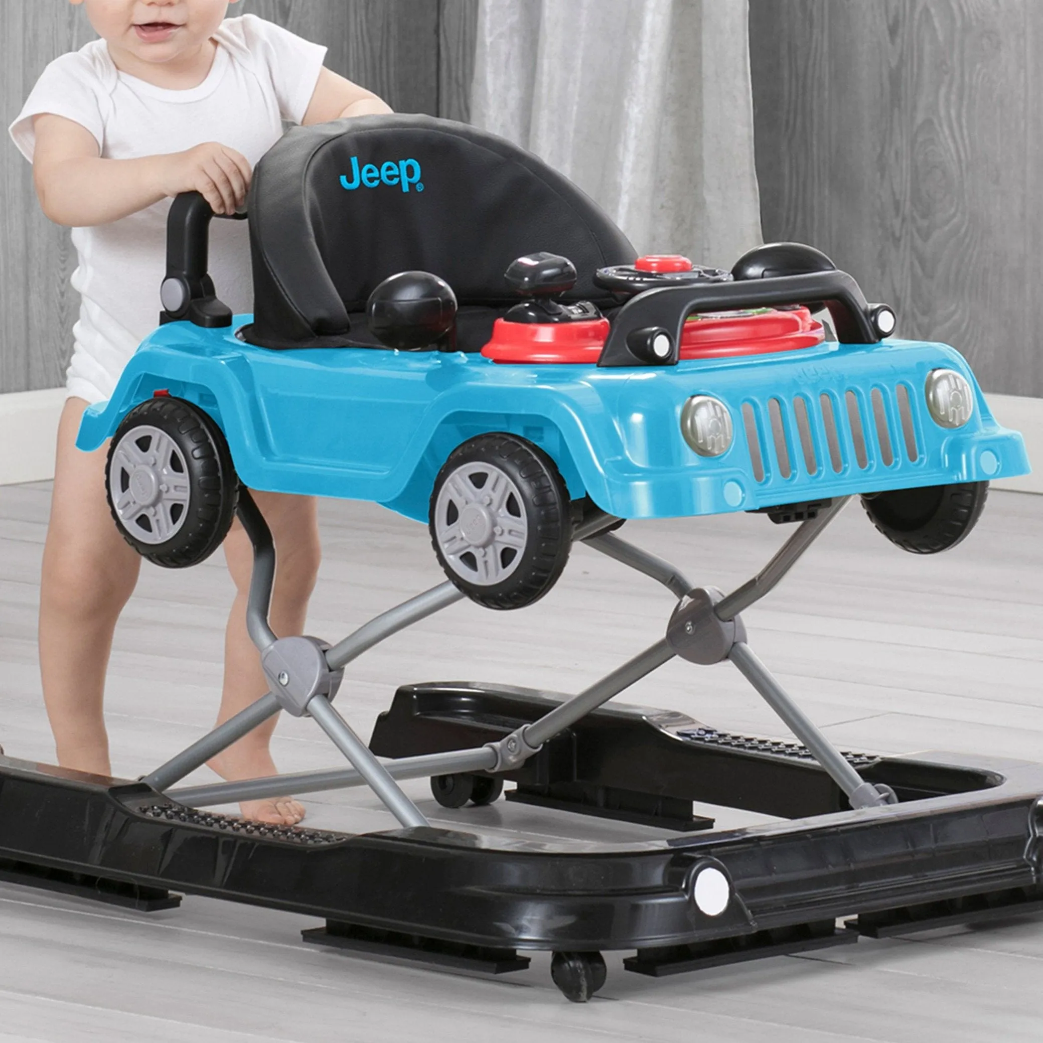 Jeep® Classic Wrangler 3-in-1 Grow With Me Walker