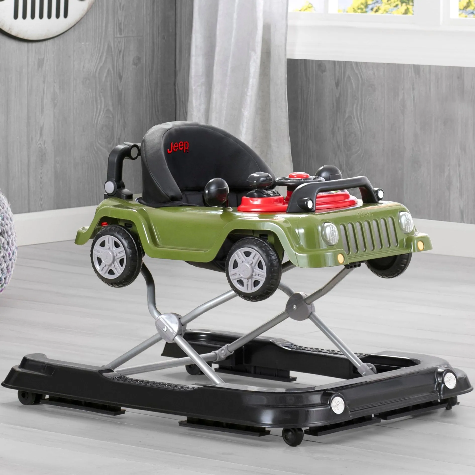 Jeep® Classic Wrangler 3-in-1 Grow With Me Walker