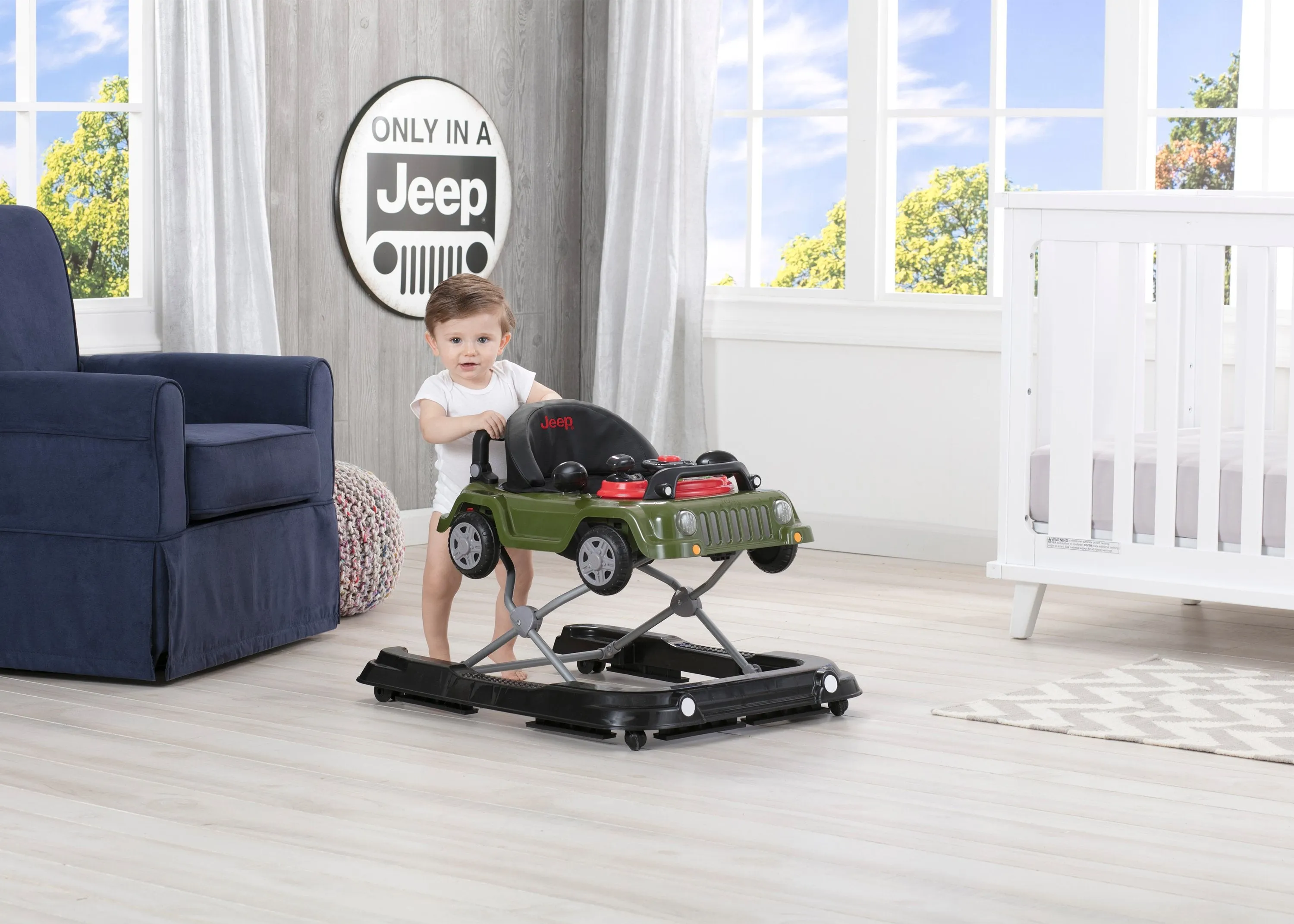 Jeep® Classic Wrangler 3-in-1 Grow With Me Walker