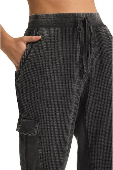 Niles Waffle Cargo Pant - Black